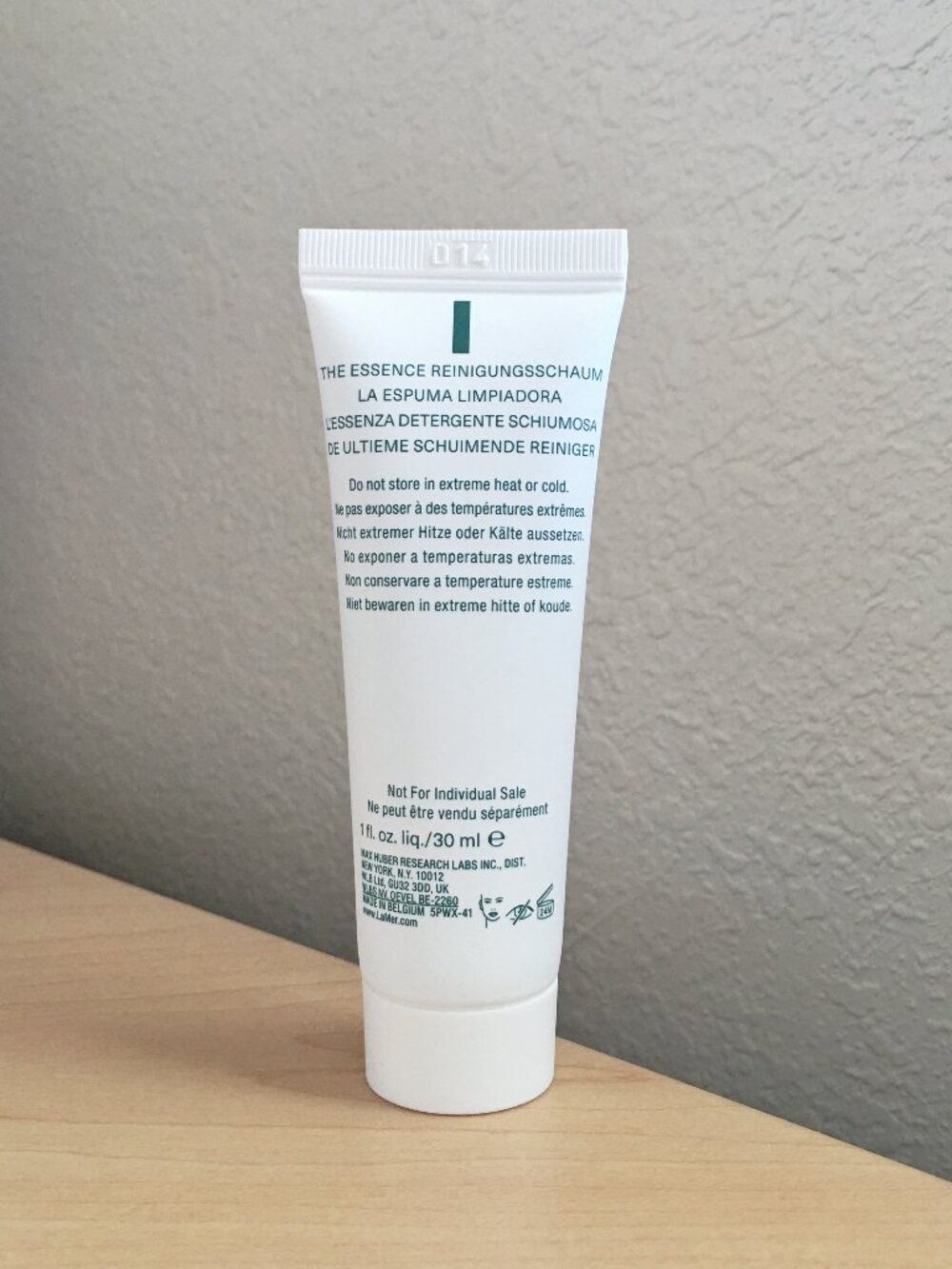 La Mer The Essence Foaming Cleanser - Picture 2 of 3